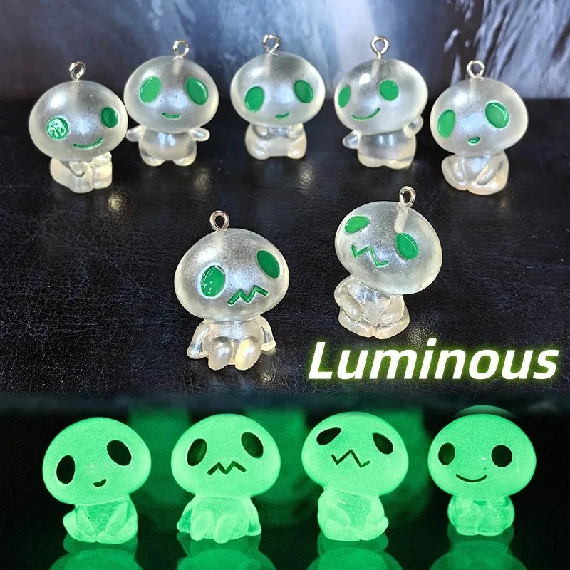 7 Buah Liontin Resin Alien Men - Resin Art Pendant ulasan dan harga